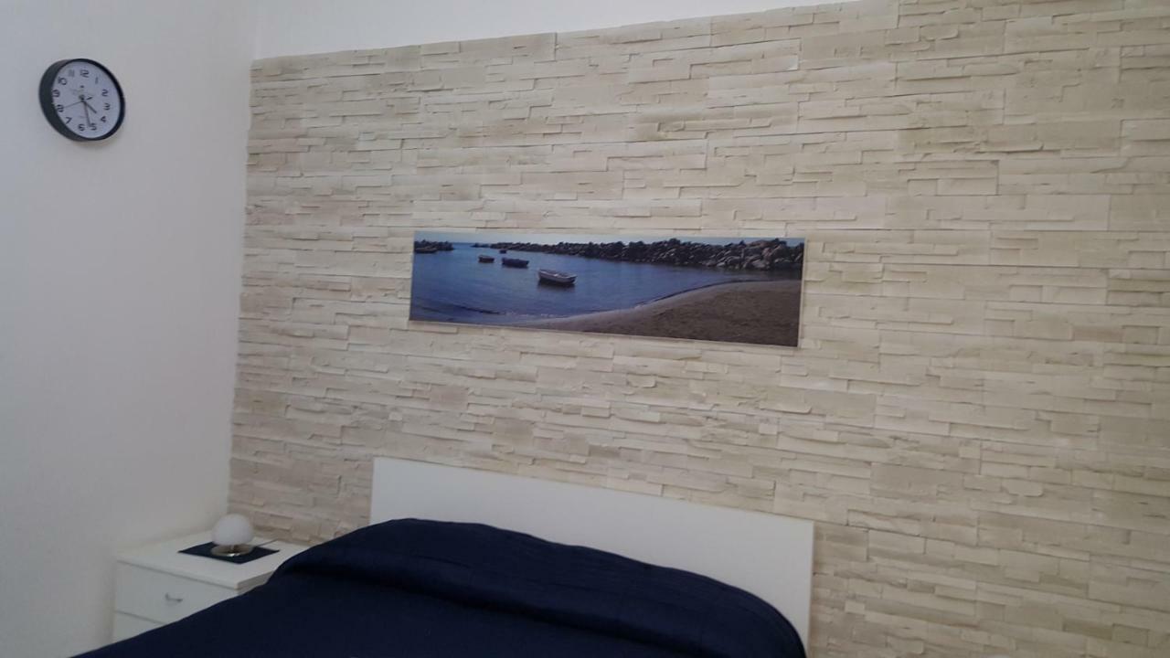 Al Porticciolo Bed & Breakfast Salerno Exterior foto